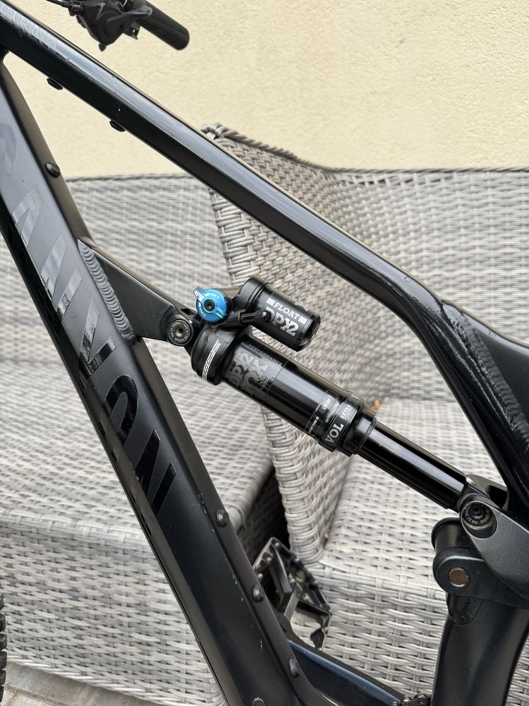 Rower Górski Enduro Canyon Spectral Al 6.0 2021 Full Fox 36