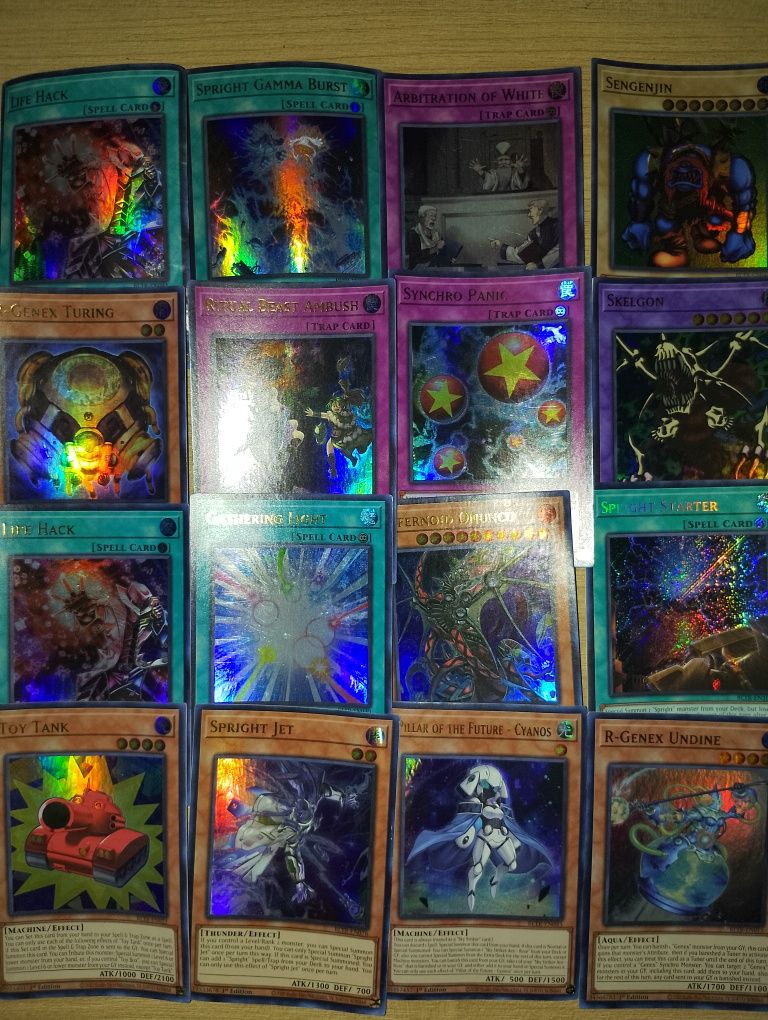 Коллекция карток KoNAMi