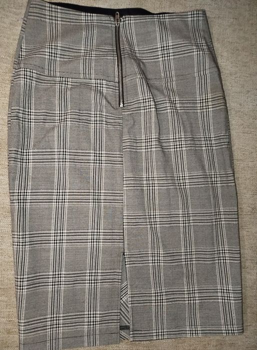 Спідниця тюльпан. Спідниця карандаш