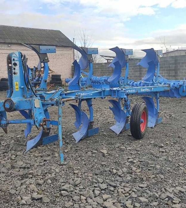 Плуг Lemken EurOpal 7 4 корп. Lemken Opal 120 із зміною ширини оранки
