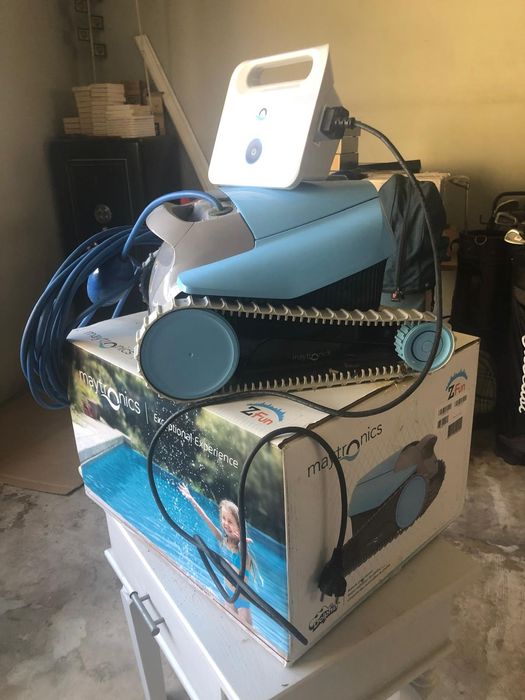 Vendo Robot de limpeza para Piscina