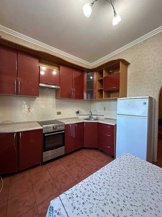 Продам просторную 1-комн. квартиру с ЕВРОРЕМОНТОМ на ул. Затонского