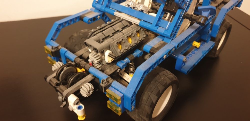 Lego Technic Jipe 8435-4WD