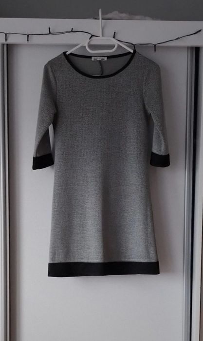 Sukienka biurowa rękaw 3/4 rozm XS/S