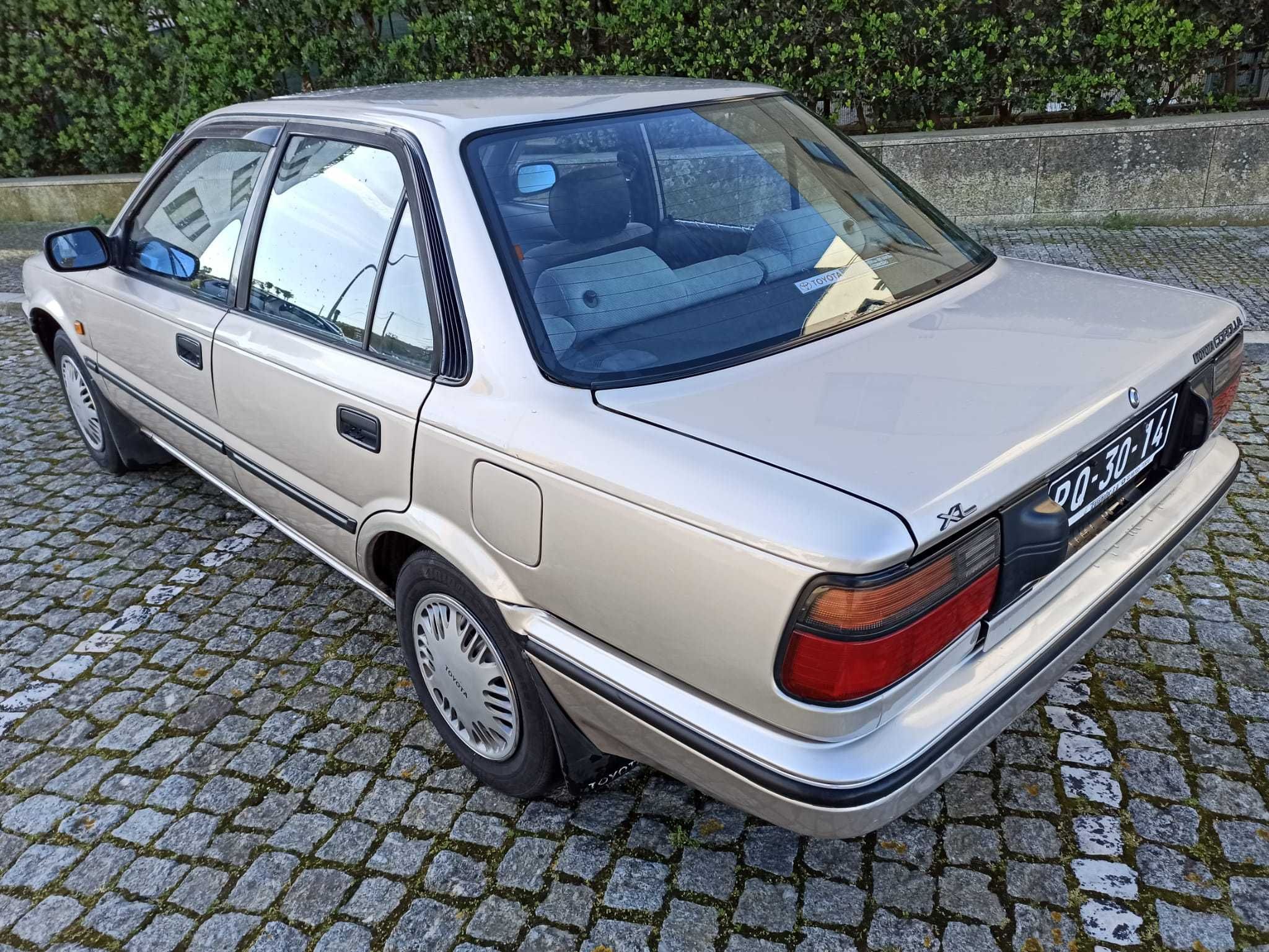 Toyota Corolla Silver Line - 1991