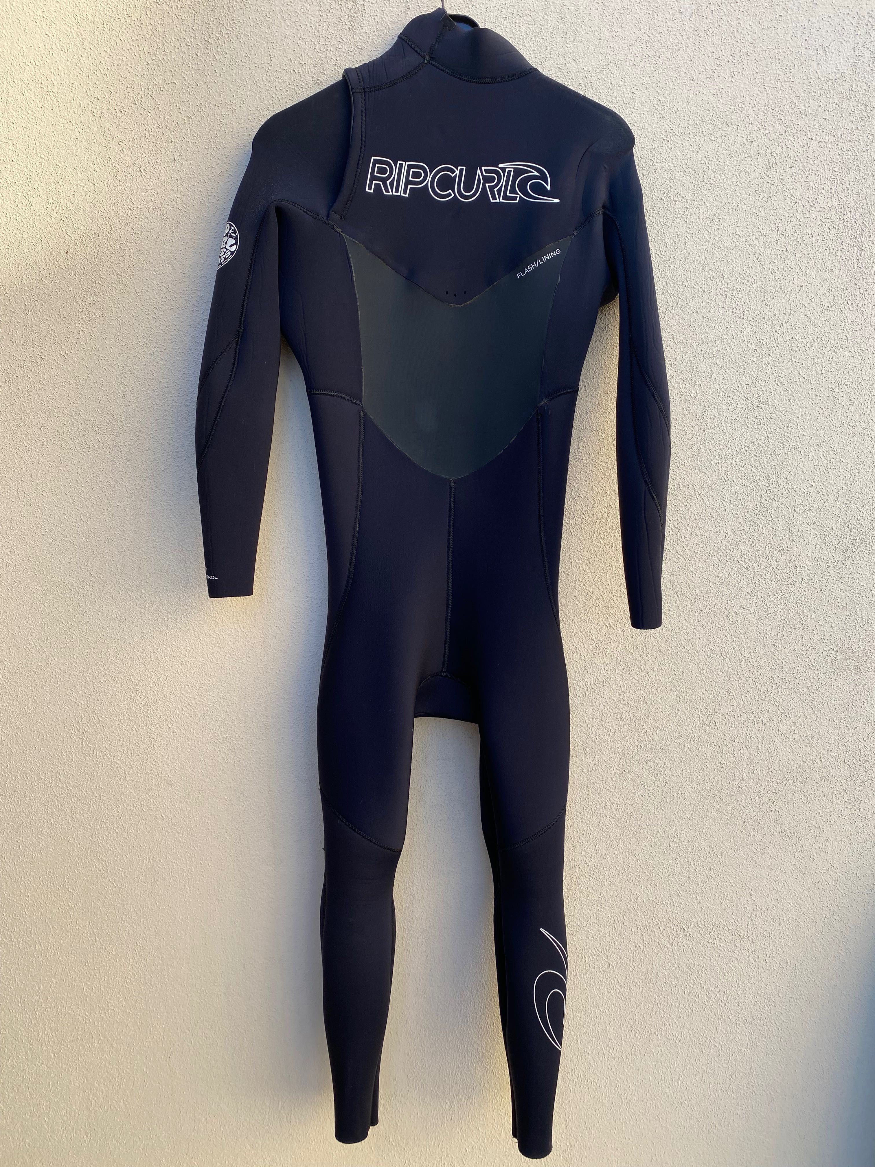 Pack Bodyboard com prancha VS e fato Ripcurl 4.3 para adulto