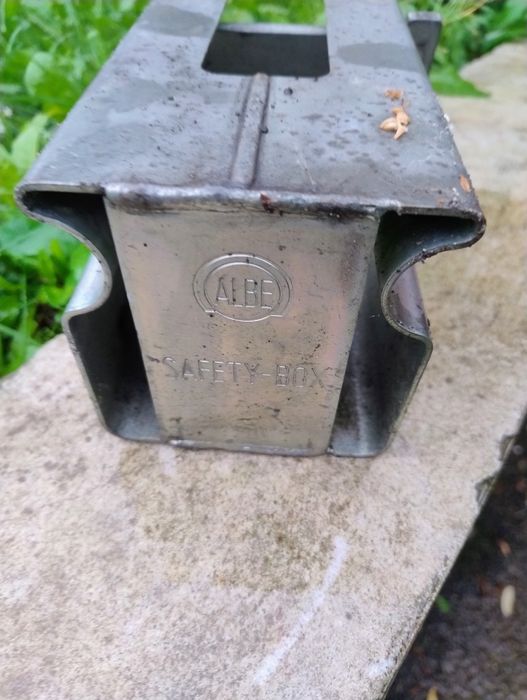 zamknięcie zabezpieczenie  do przyczepki