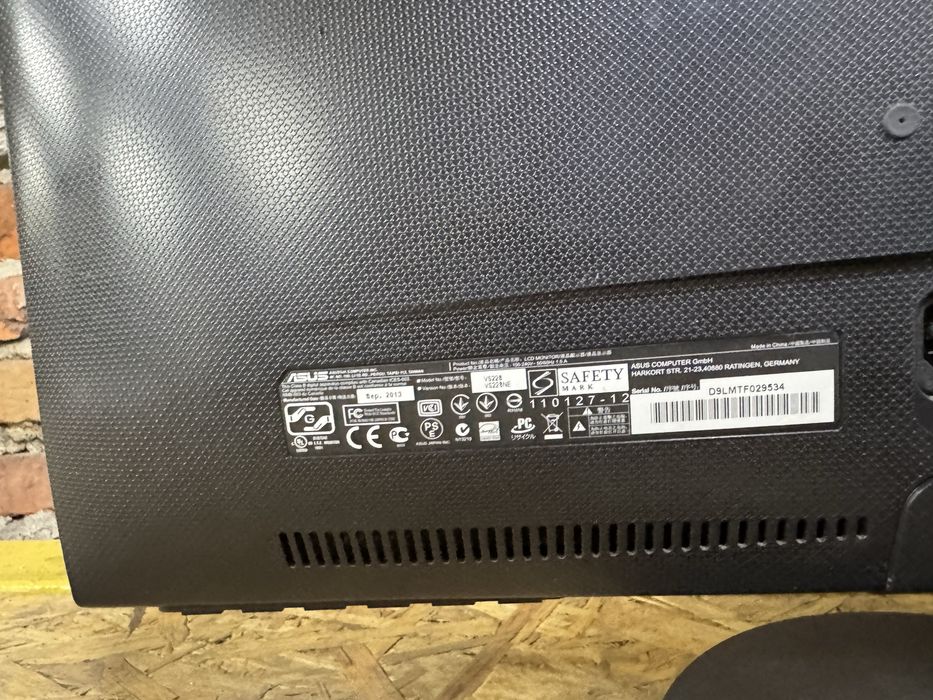 monitor Asus VS228 21,5cala