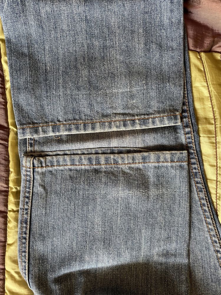 Spodnie jeansy dżinsowe Reserved W33 L34