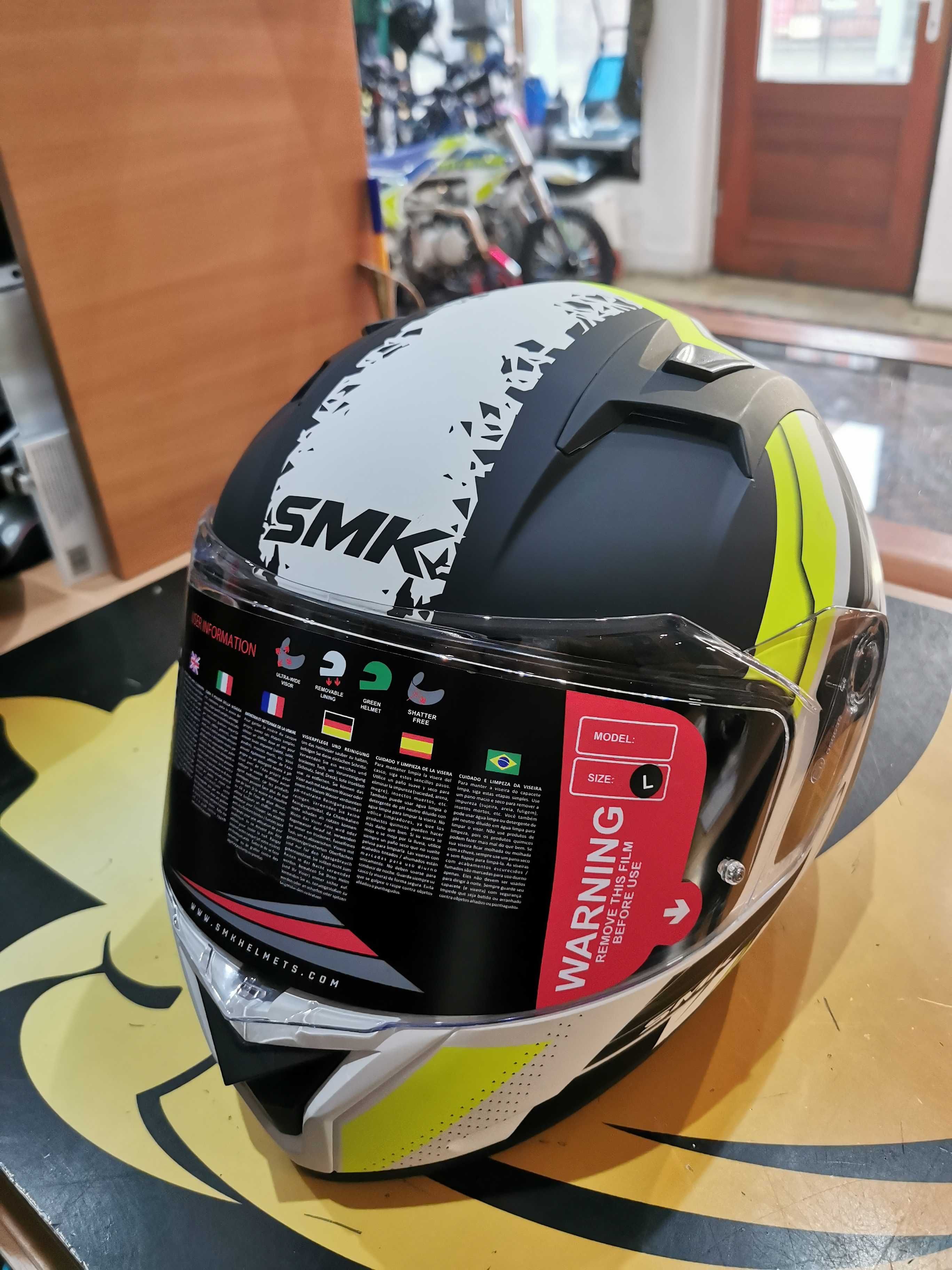 Kask motocyklowy SMK Helmets rozmiar L