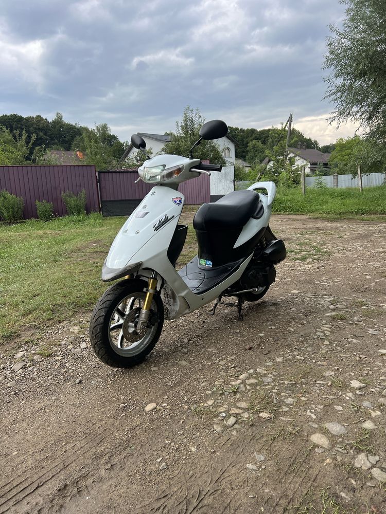 Honda Dio 68 Скутер