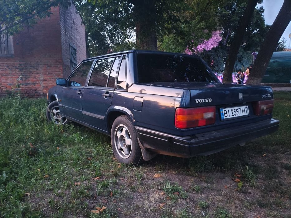 Volvo 740 1990 року 2.3 газ/бензин інжекторна