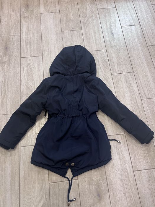 Парка для дівчинки