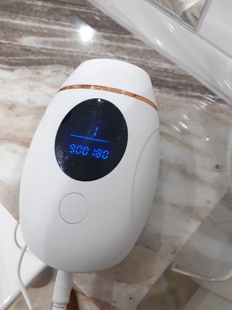 IPL Depilator świetlny (laseowa depilacja) aż 900 180 impulsów