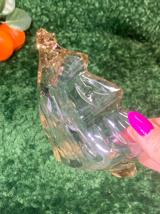 Цукерниця скляна у формі ялинки облямівкою Вишукана скляна цукерниця