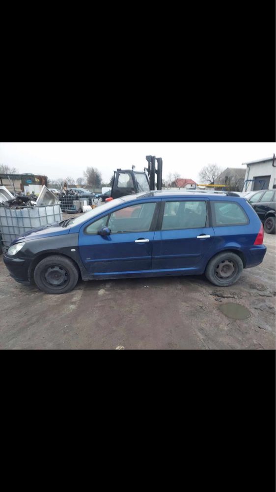 Częsci Peugeot 307 2.0 hdi 2003 r