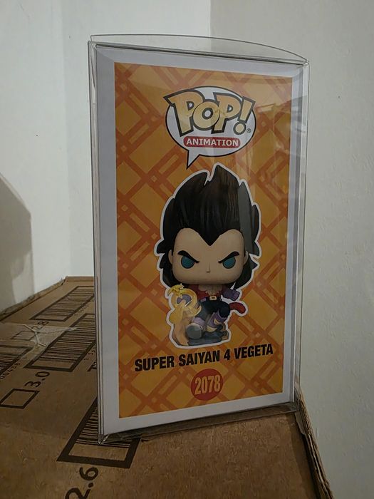 Funko Pop Vegeta Super Saiyan 4 Flocked