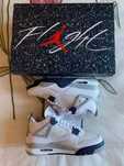 Jordan 4 RetroMidnight Navy EU.45
