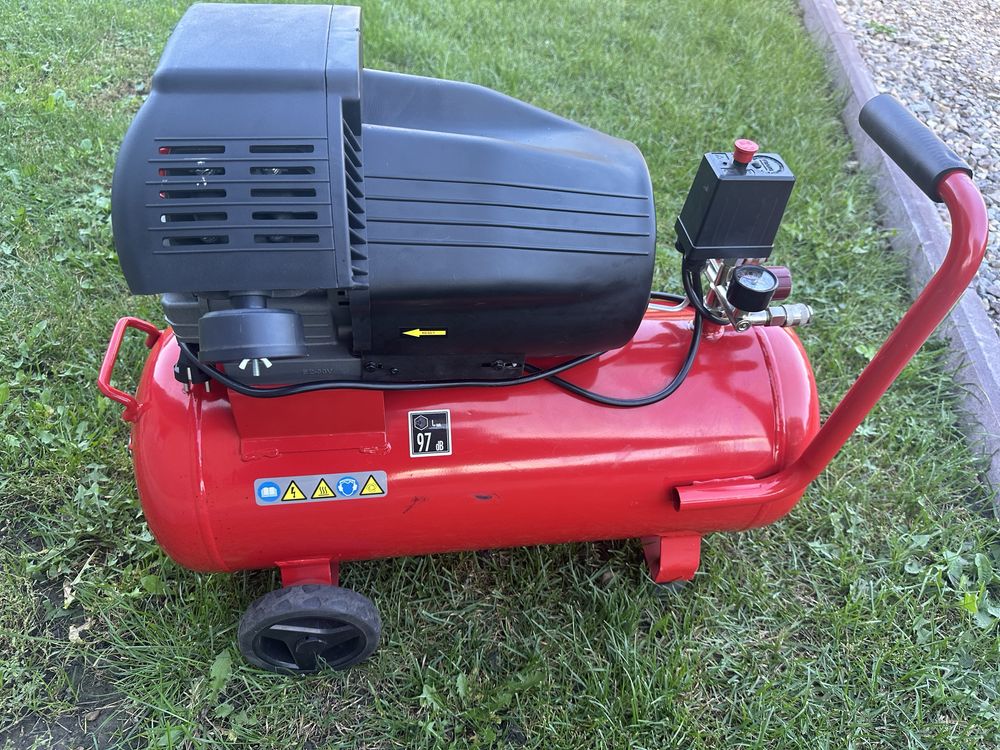 Потужний компресор повітряний Einhell TC-AC 420/50/10 V