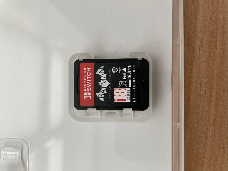 Batman archam trilogy для Nintendo Switch