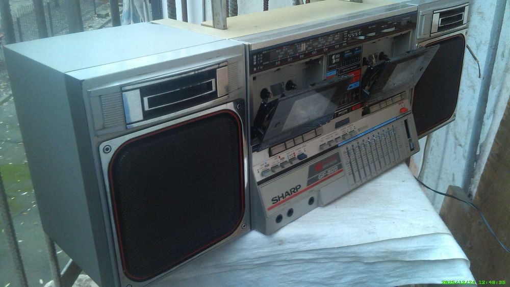 магнитола SHARP GF-800