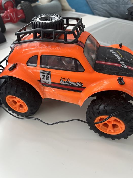 Машина на радіоуправлінні