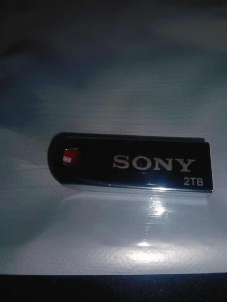 Pendrive nowy 2 Tb