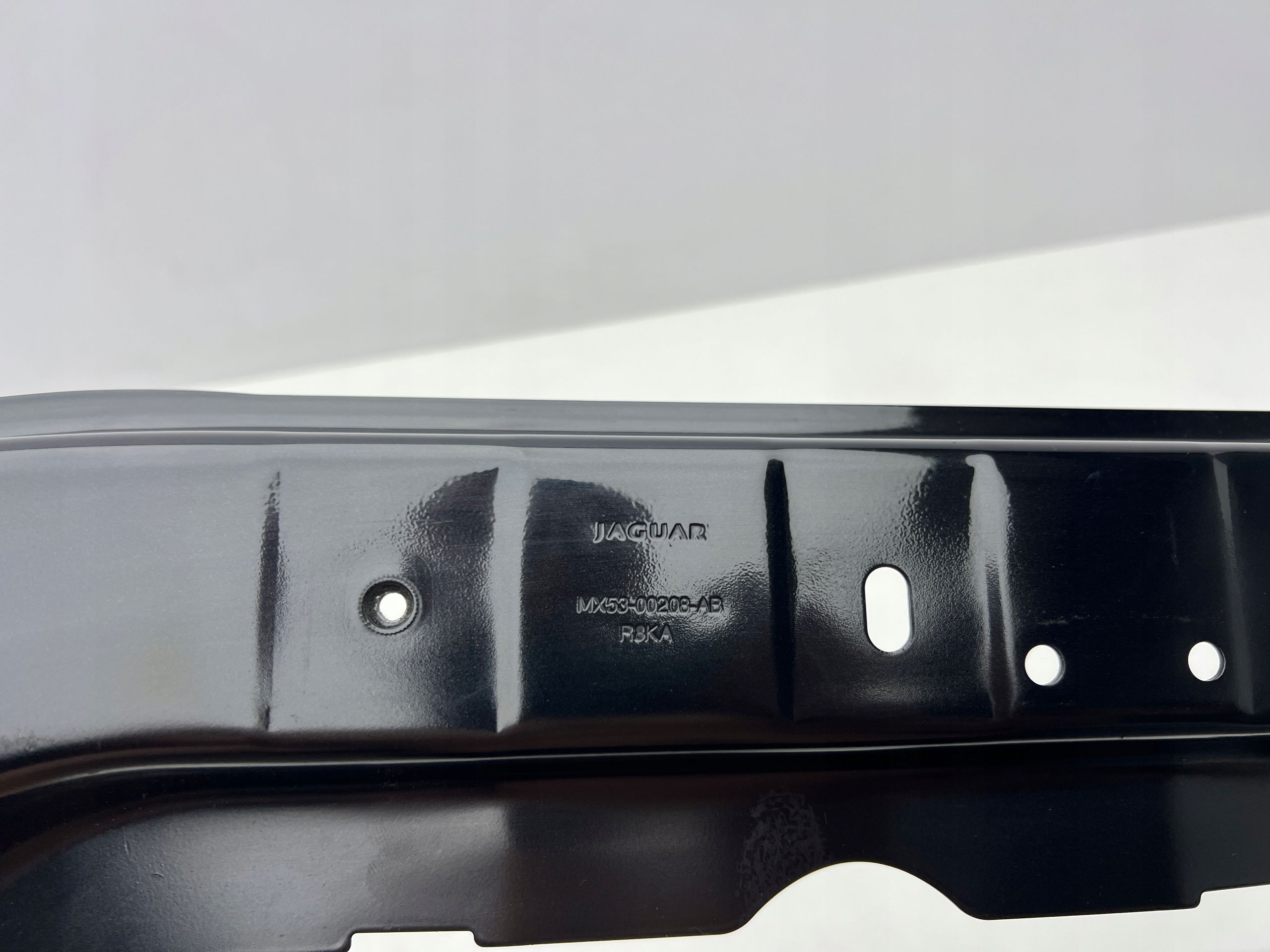 Jaguar f type X152 Belka Wzmocnienie górne Pasa Przedniego przód 13