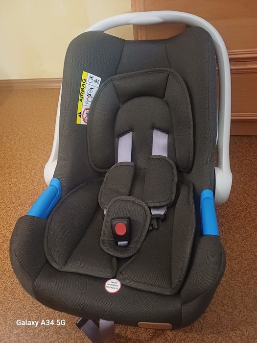 Дитяче  автокрісло Carrello  mini