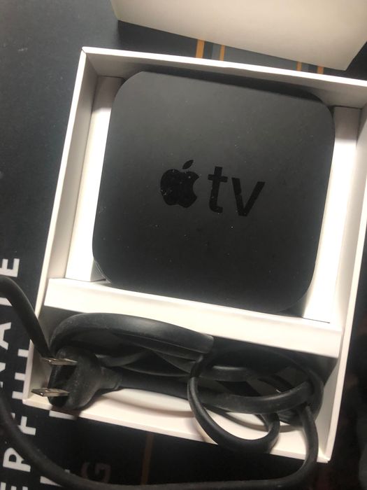 Мережевий медіаплеєр Apple TV 4K 32GB
