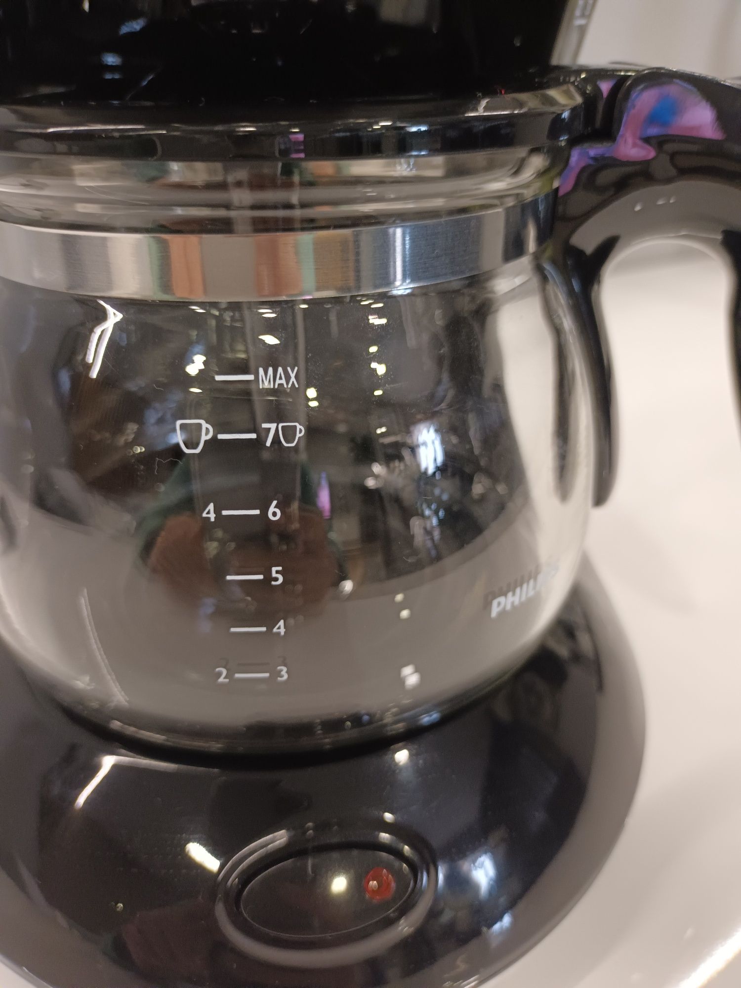 Máquina de Café Filtro PHILIPS HD7435/20/20 (7 Chávenas)