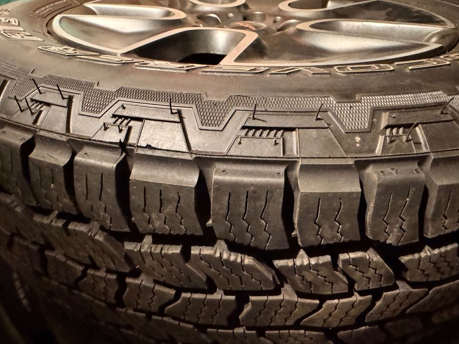 Jak nowe - Opony Cooper Discovery AT3 - 215/65/17 - DOT 0222