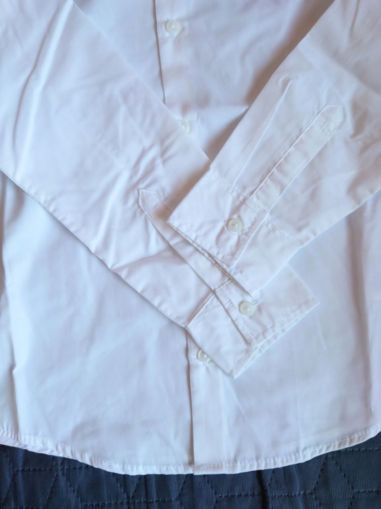 Белые Рубашки H&M ,6-7,7-8 лет