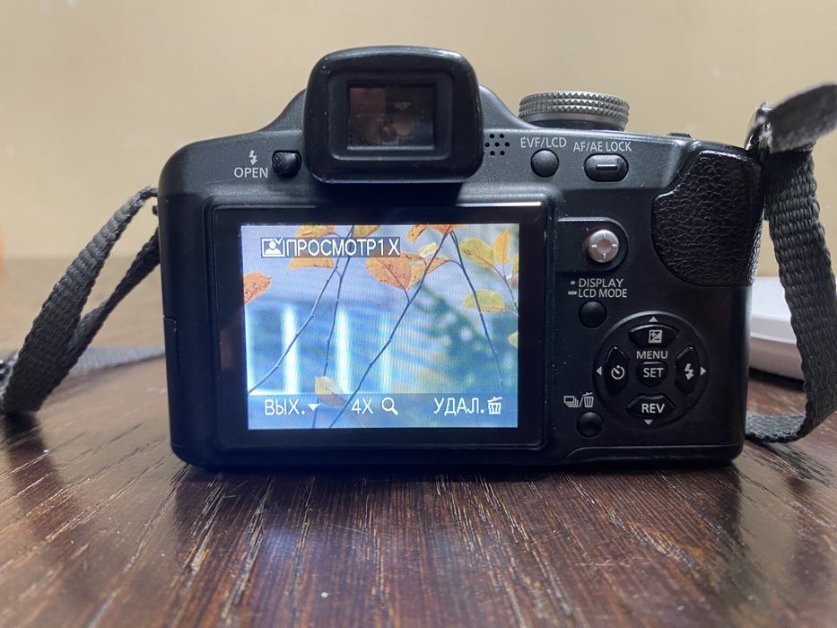 Panasonic Lumix DMC-FZ18 фотоапарат