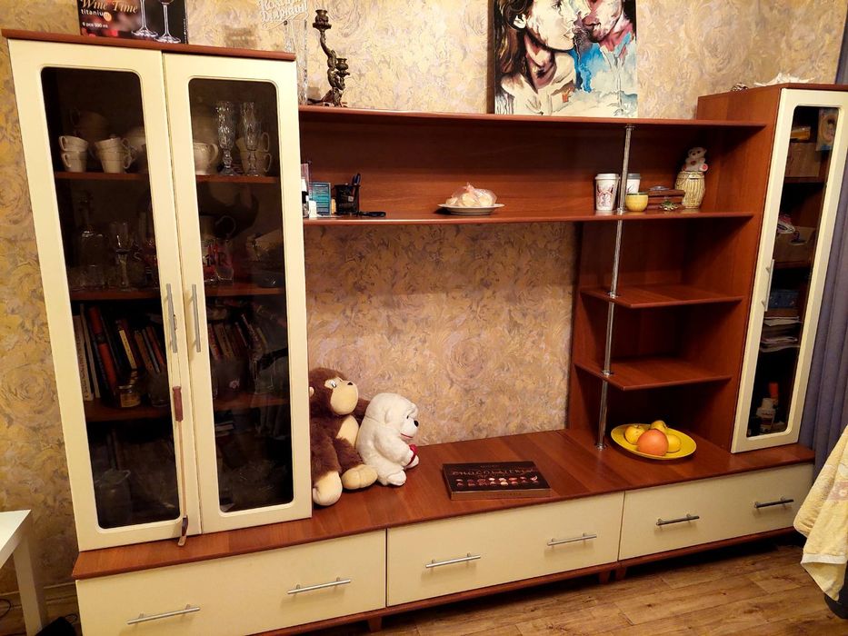 Стенка в гостиную