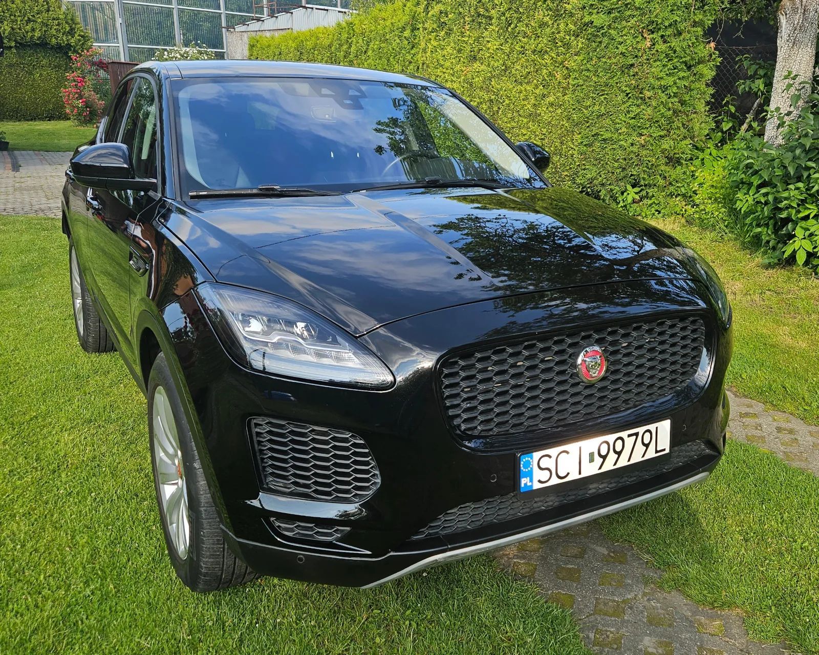 Jaguar E-Pace Stan idealny,FV 23%, Czarny metalik, 11/2020 37700km