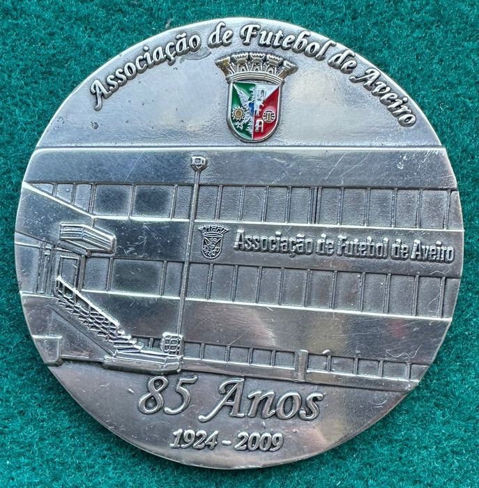 Medalha comemorativa em estanho