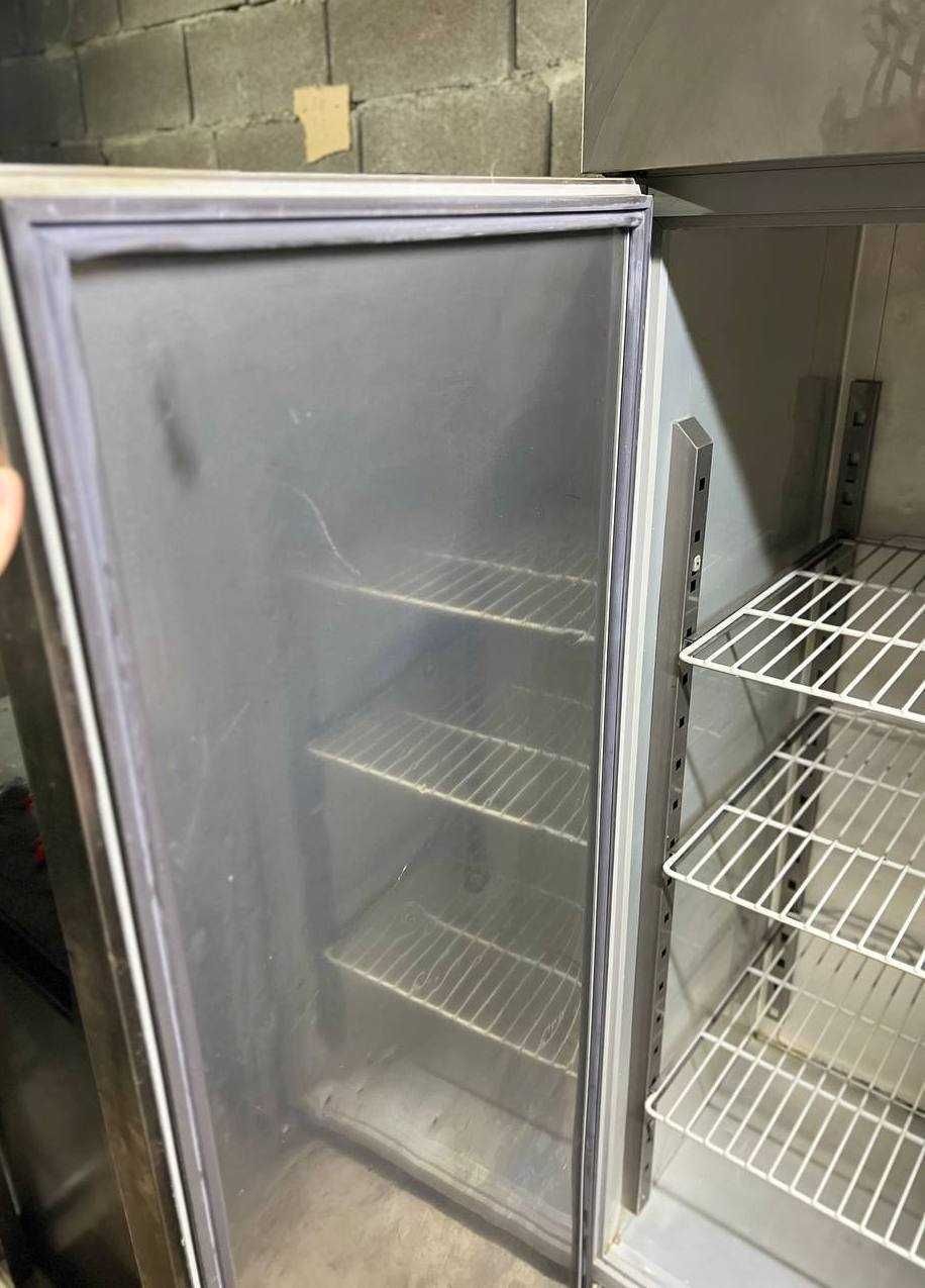 Холодильник бу Desmon нержавейка холодильный шкаф профессиональный