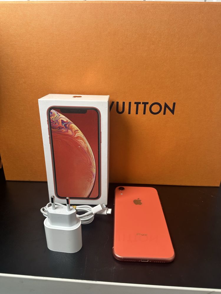 iPhone XR 64 Gb мобільний телефон