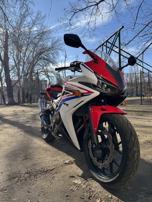 Хонда СBR     400