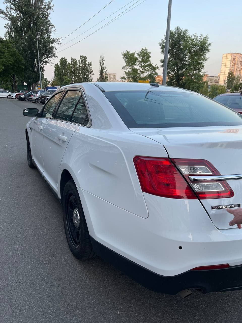 Ford Taurus interceptor