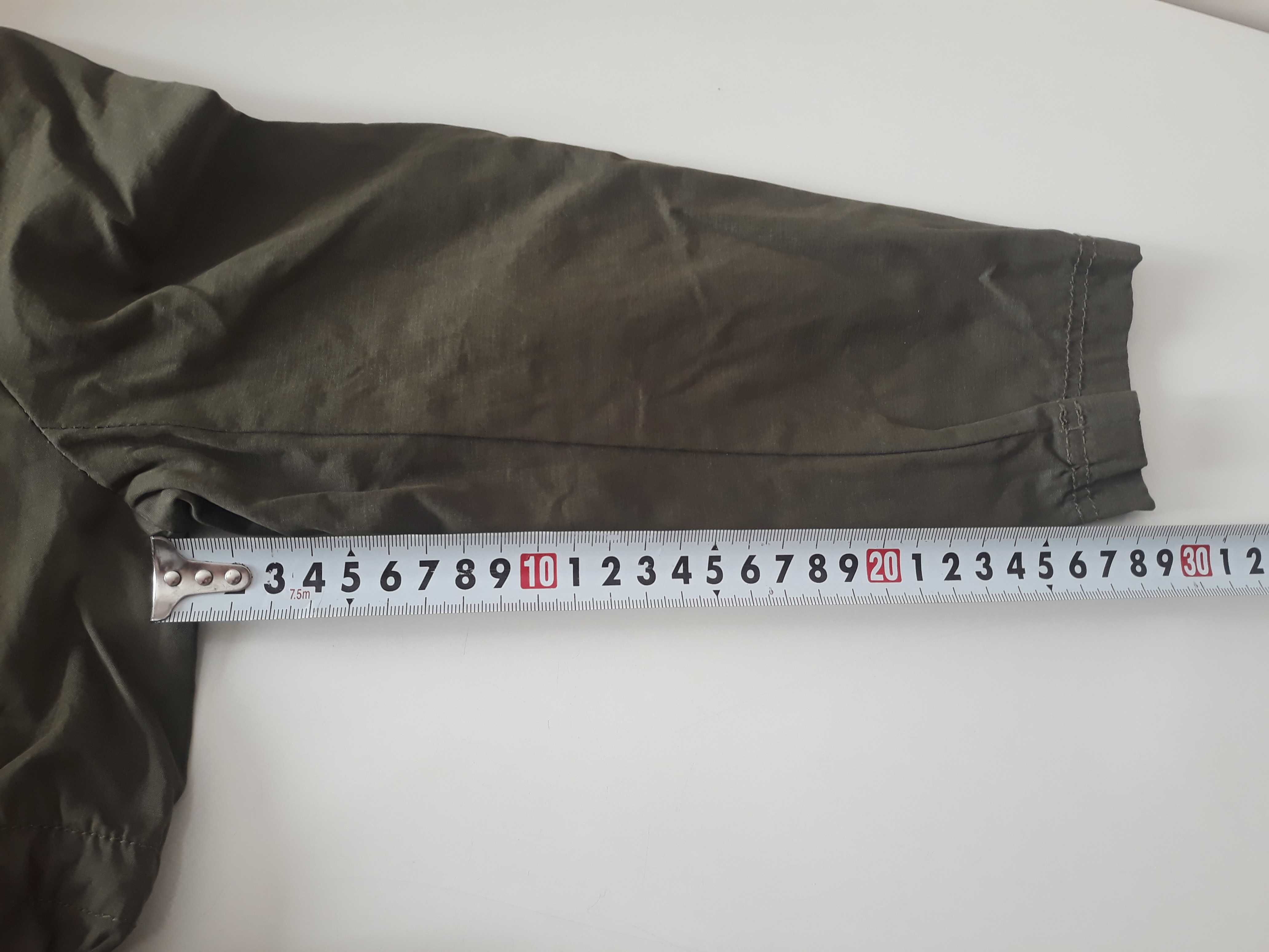 Kurteczka  parka ZARA rozmiar 122 , wiosna-lato. Kurtka khaki 6-7 lat