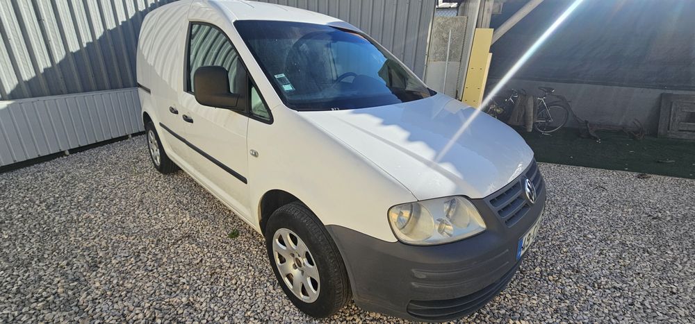 Vw caddy 1.9 tdi 105cv muito boa