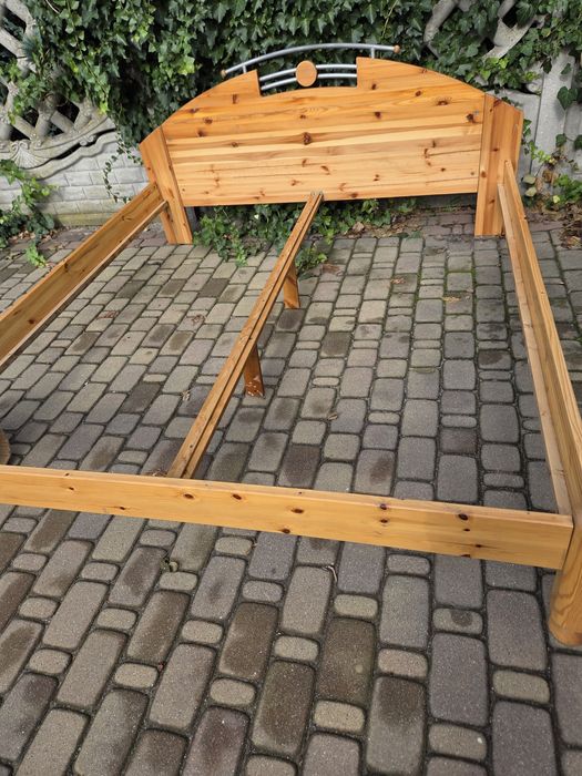 Łóżko podwójne do sypialni drewno!