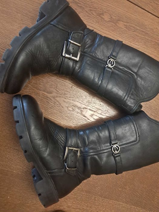 Чобітки на дівчинку