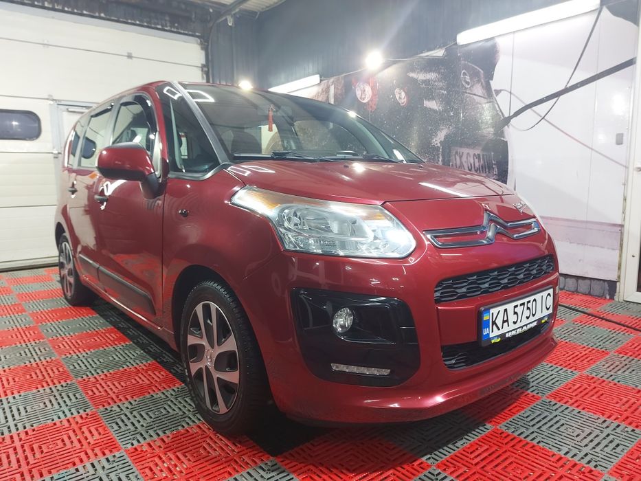 Citroen c3 Picasso бенз 1.4л 2013р