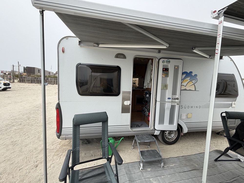Caravana Knaus Sudwind 450FU