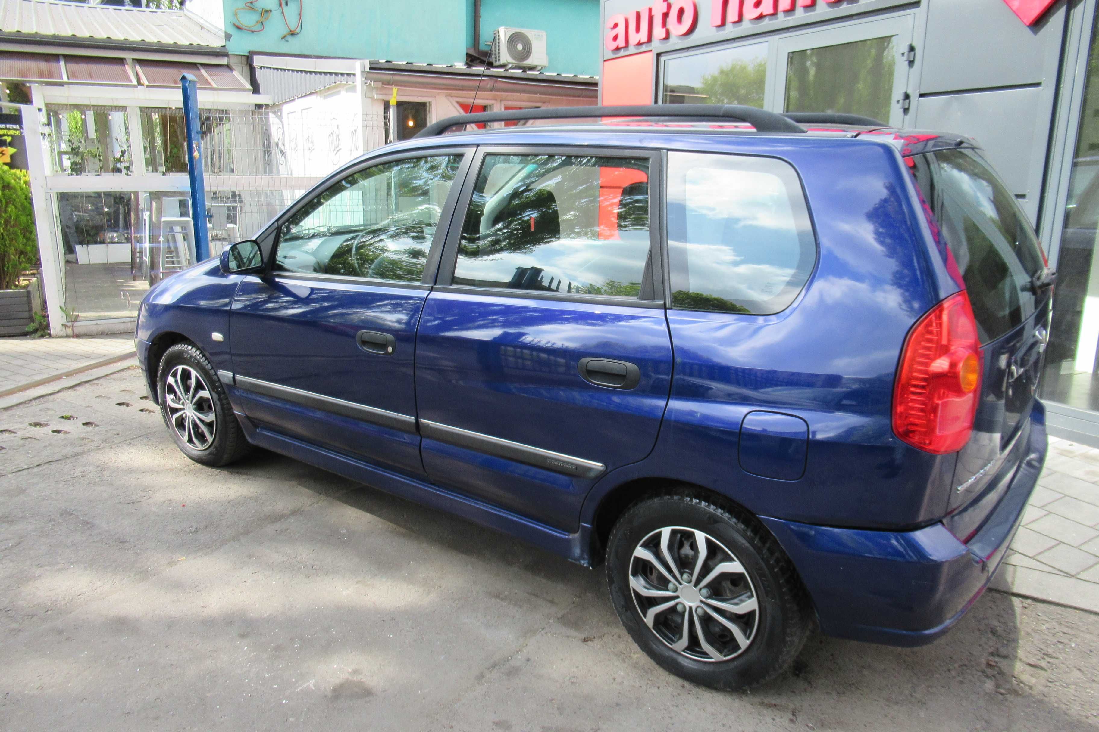 Mitsubishi Space Star benzyna 1.6 98km ładny z Niemiec mały minivan