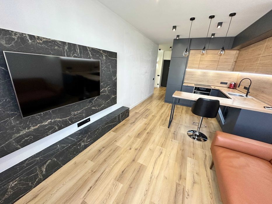 Оренда. ЖК Seven(Севен). Дніпровська наб. 18А (будинок з генератором)