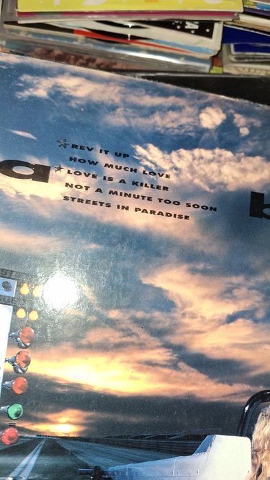 Vixen rev it up Lp hard rock metal heavy